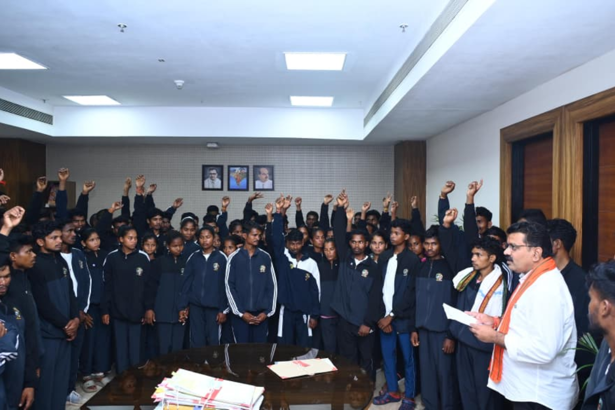 Sukma students Raipur visit