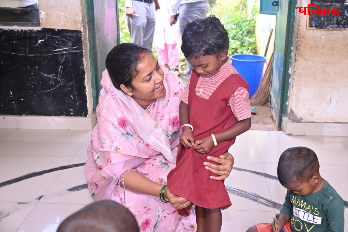 Laxmi Rajwade Anganwadi inspection