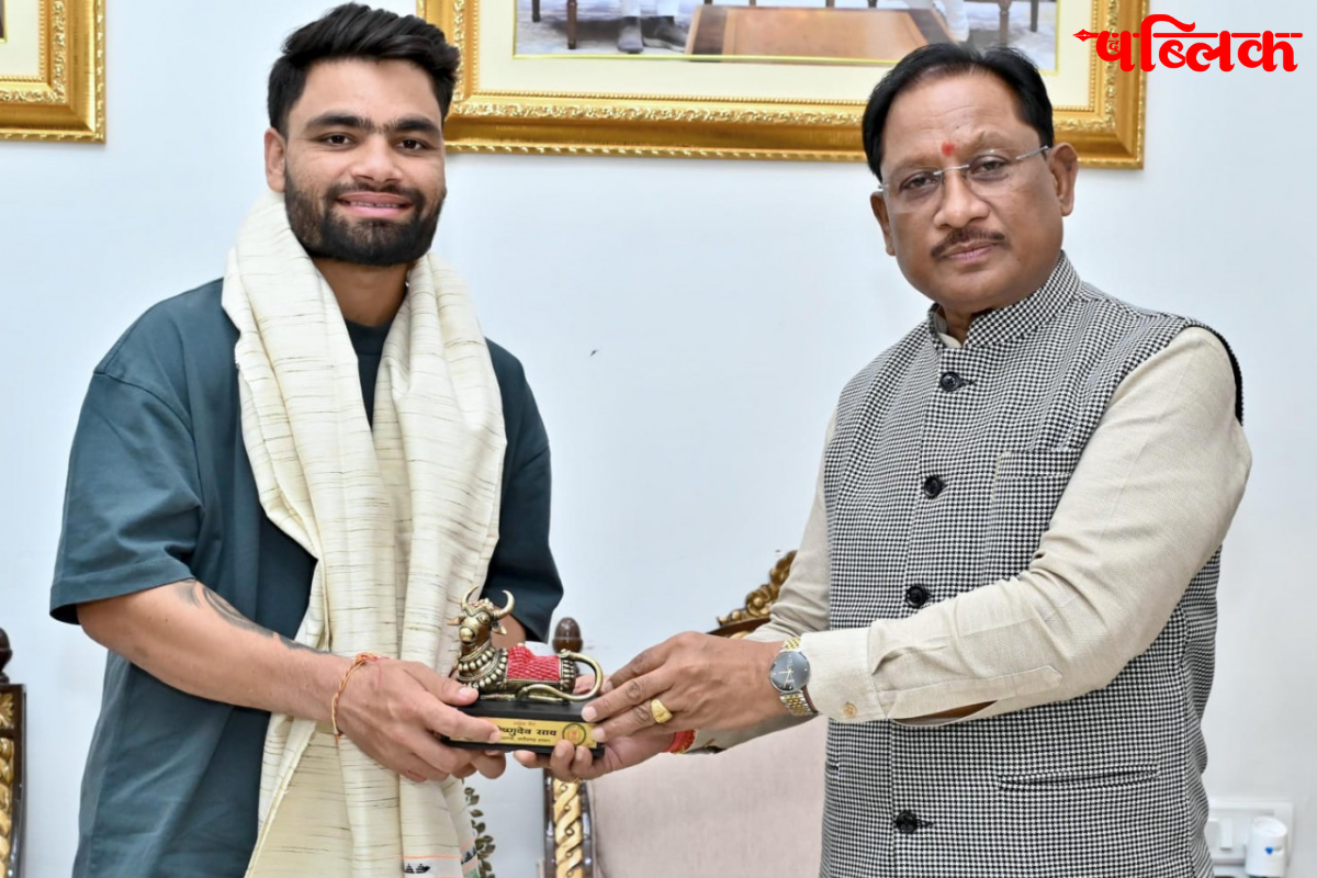 Rinku Singh meets CM Vishnu Deo Sai
